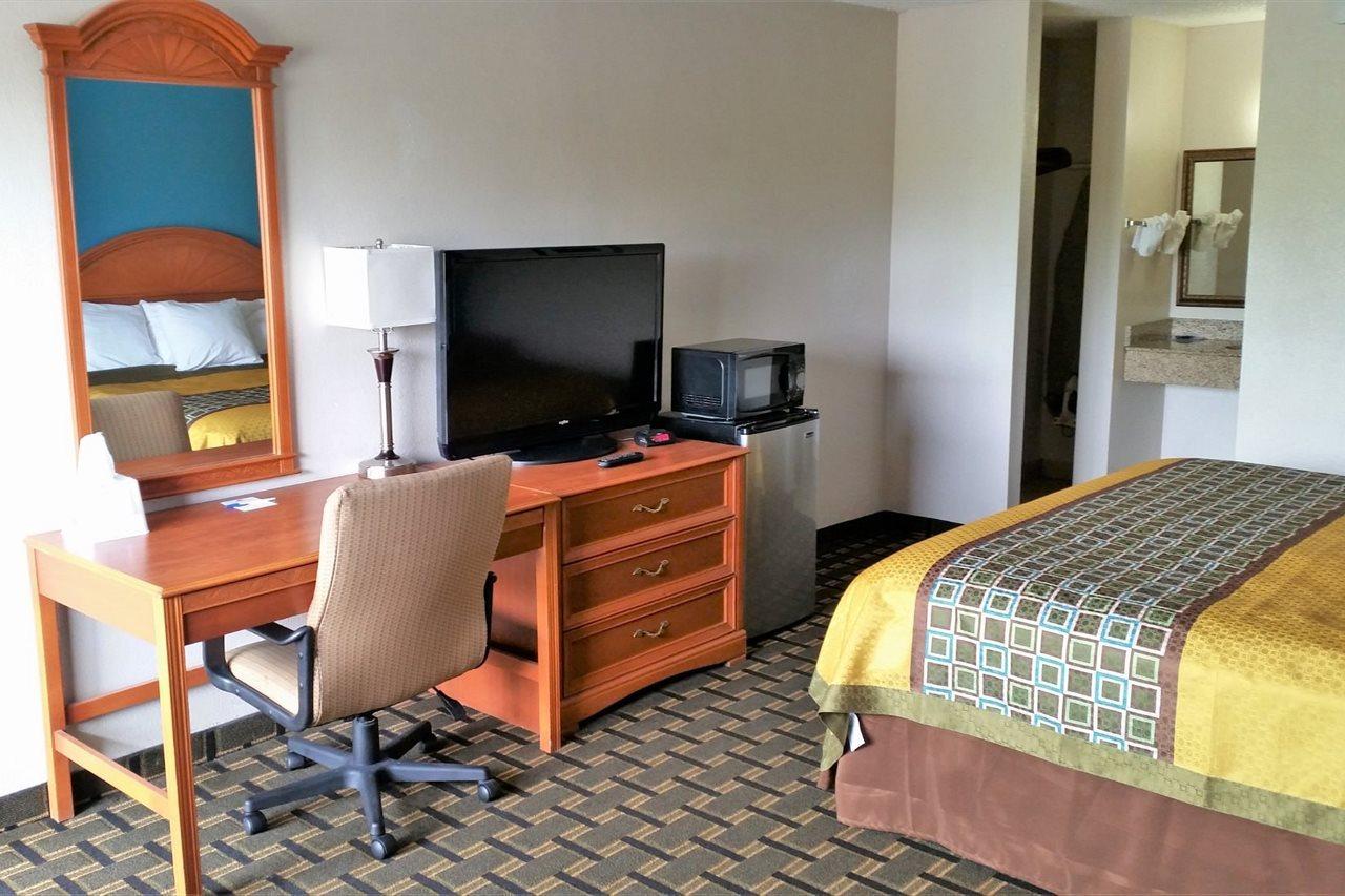 Americas Best Value Inn Элизабеттаун Экстерьер фото